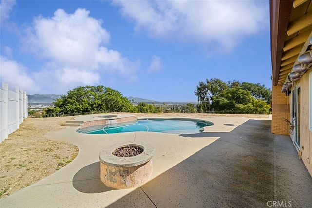 15333 Mockingbird Hill, Hacienda Heights, CA 91745