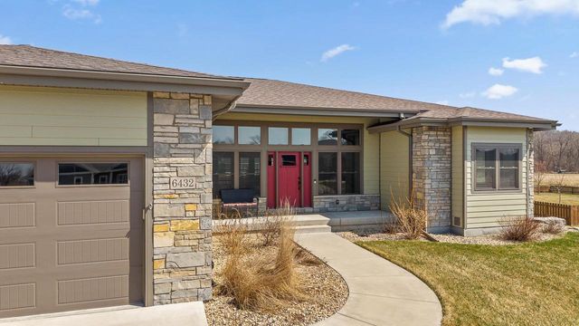 6432 Revere Pass, Deforest, WI 53532