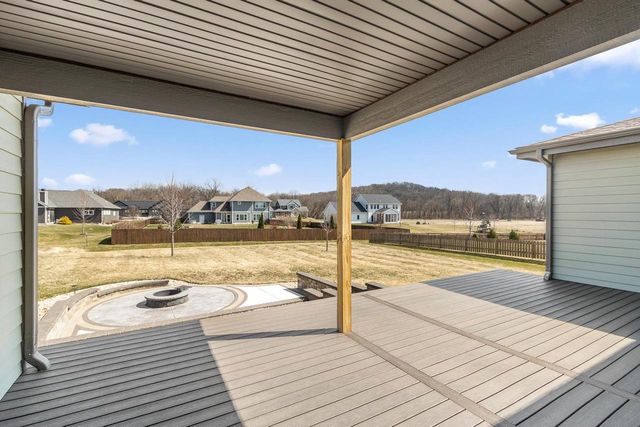 6432 Revere Pass, Deforest, WI 53532