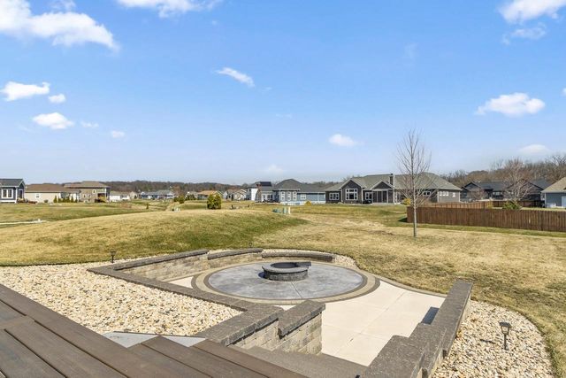 6432 Revere Pass, Deforest, WI 53532