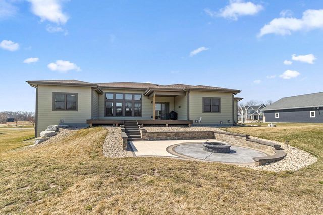6432 Revere Pass, Deforest, WI 53532