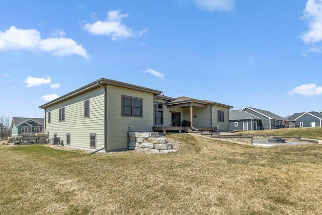 6432 Revere Pass, Deforest, WI 53532