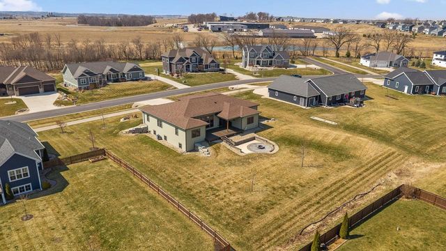6432 Revere Pass, Deforest, WI 53532
