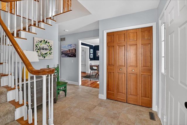 1025 Pasadena Parkway, Waunakee, WI 53597