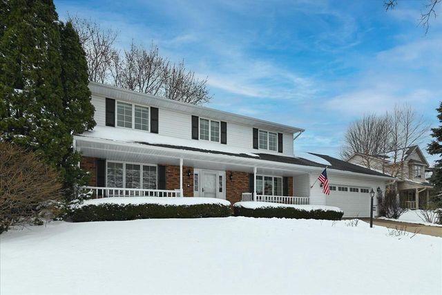 1025 Pasadena Parkway, Waunakee, WI 53597