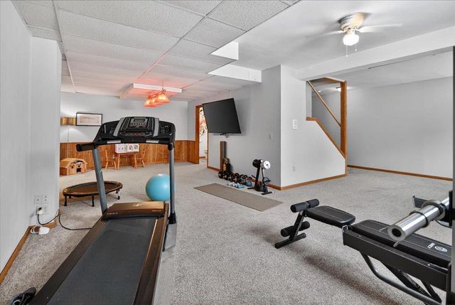 1025 Pasadena Parkway, Waunakee, WI 53597