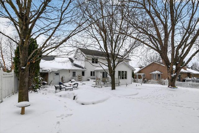 1025 Pasadena Parkway, Waunakee, WI 53597