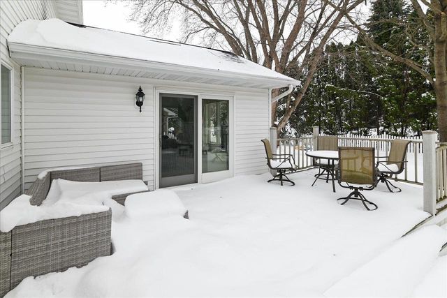 1025 Pasadena Parkway, Waunakee, WI 53597