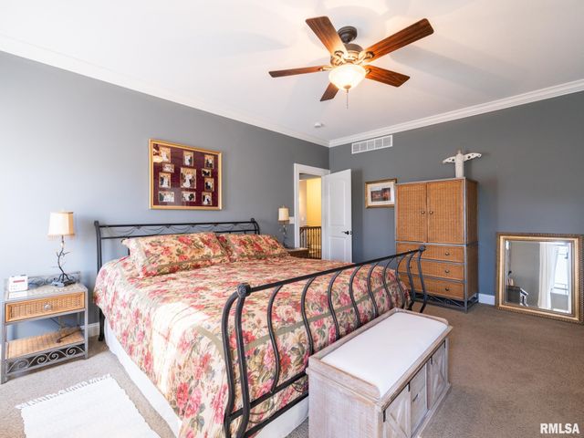 11224 N Sycamore Creek Drive, Dunlap, IL 61525