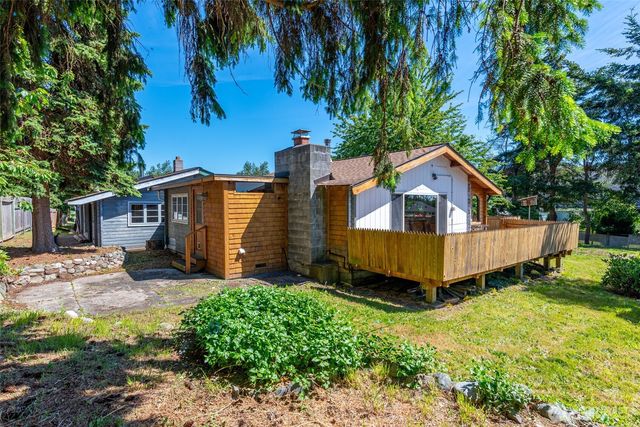 1731 Stephen Street, Oak Harbor, WA 98277