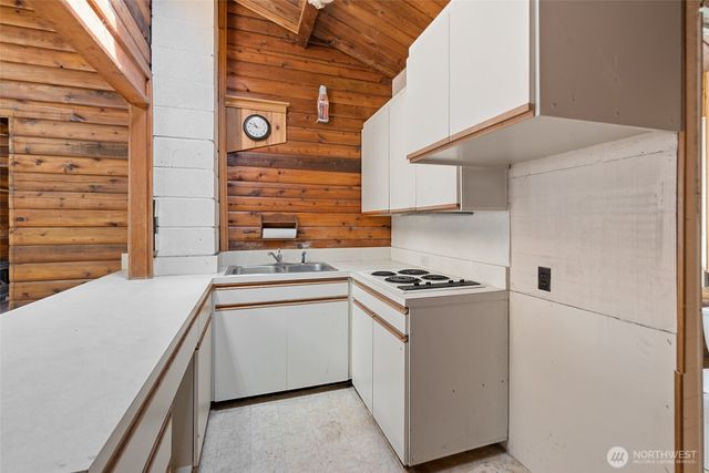 1731 Stephen Street, Oak Harbor, WA 98277