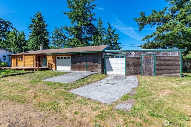 1731 Stephen Street, Oak Harbor, WA 98277