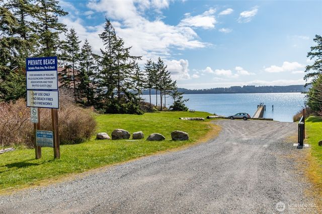 1731 Stephen Street, Oak Harbor, WA 98277