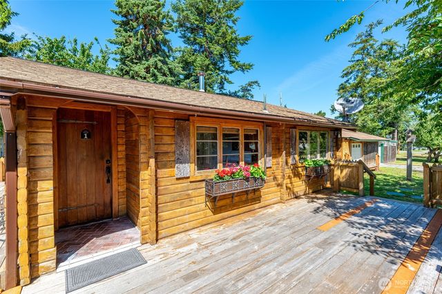 1731 Stephen Street, Oak Harbor, WA 98277
