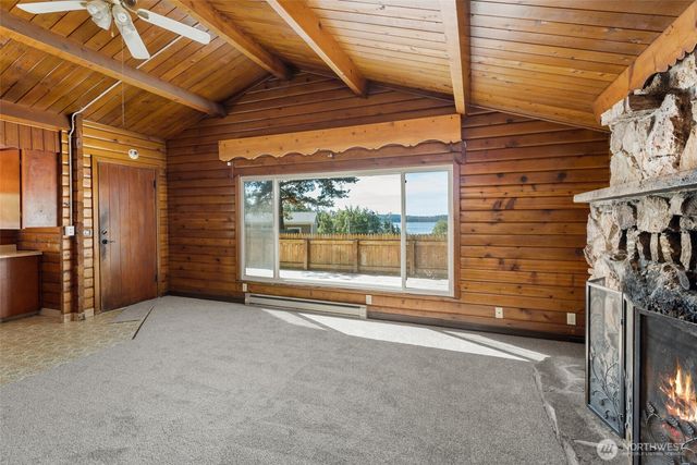 1731 Stephen Street, Oak Harbor, WA 98277