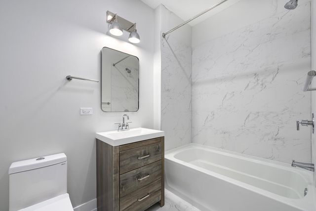 825 E 61st Street 309, Chicago, IL 60637