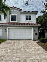 2706 NE 30th Pl 2706, Fort Lauderdale, FL 33306