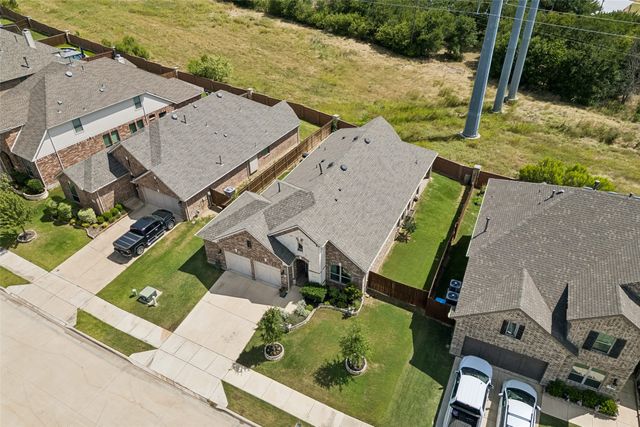 14713 Spitfire Trail, Fort Worth, TX 76262