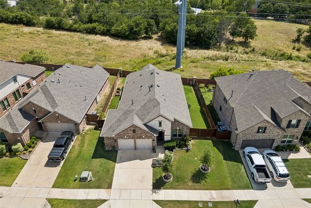 14713 Spitfire Trail, Fort Worth, TX 76262