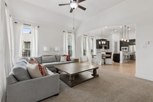 14713 Spitfire Trail, Fort Worth, TX 76262