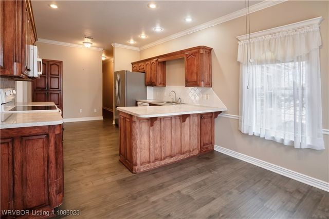 3007 Fairway Drive, Alma, AR 72921