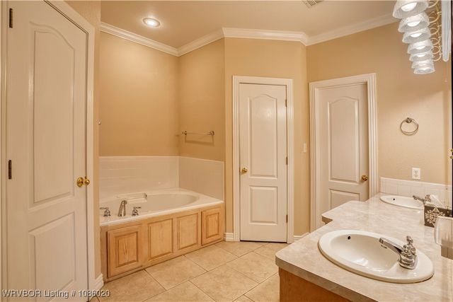 3007 Fairway Drive, Alma, AR 72921