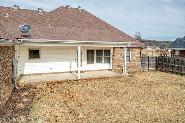3007 Fairway Drive, Alma, AR 72921