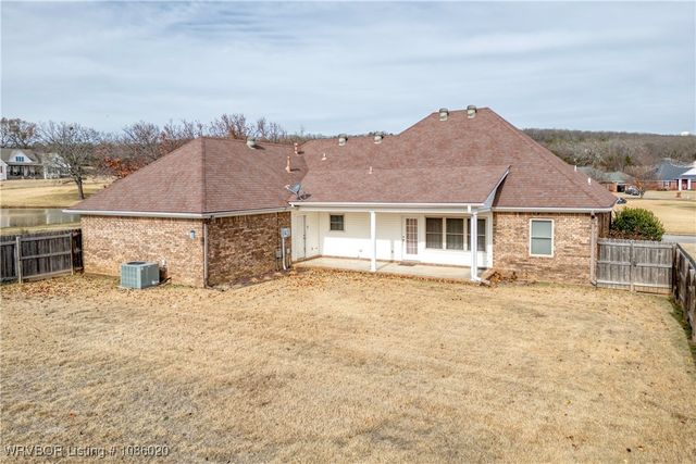 3007 Fairway Drive, Alma, AR 72921