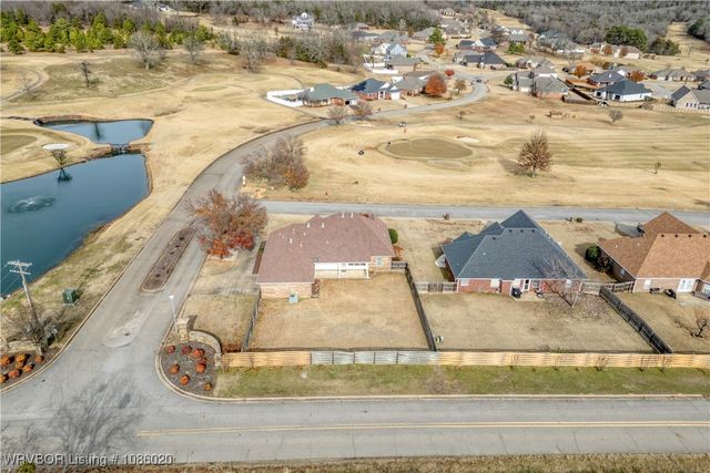 3007 Fairway Drive, Alma, AR 72921