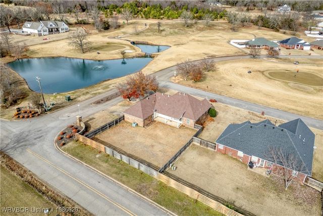 3007 Fairway Drive, Alma, AR 72921
