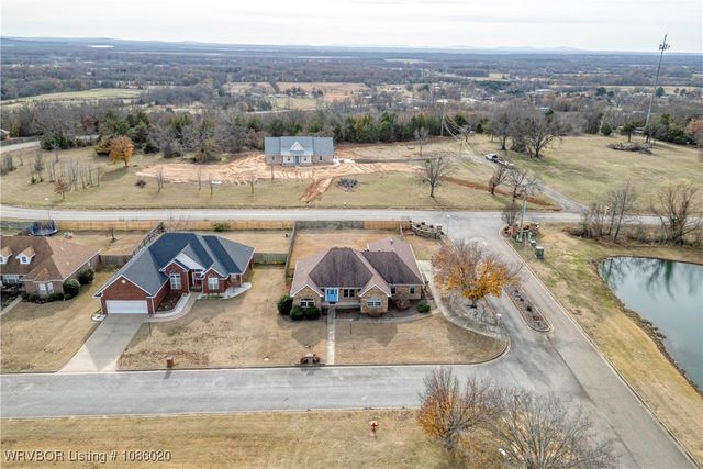3007 Fairway Drive, Alma, AR 72921