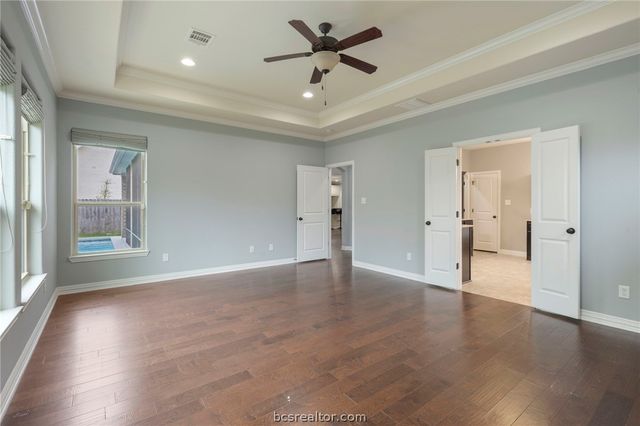 4100 Wallaceshire Avenue, College Station, TX 77845