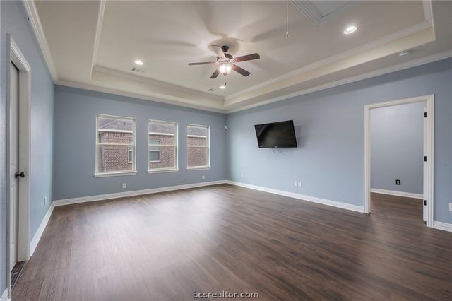 4100 Wallaceshire Avenue, College Station, TX 77845