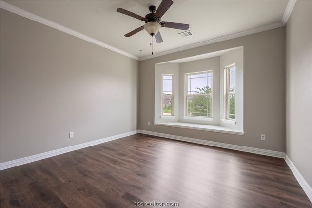 4100 Wallaceshire Avenue, College Station, TX 77845