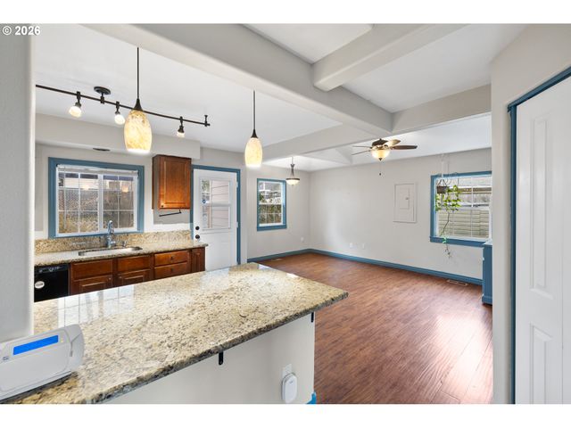 6314 Se JENNINGS Ave, Milwaukie, OR 97267