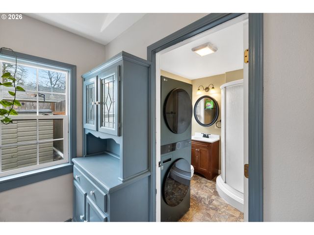 6314 Se JENNINGS Ave, Milwaukie, OR 97267