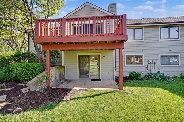 4723 Balmoral Drive, Lawrence, KS 66047