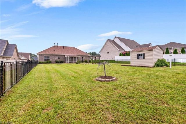 106 Shining Way, Trinity, NC 27370