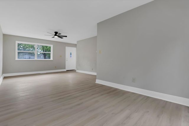 3595 Clearwater Drive, Columbus, OH 43232