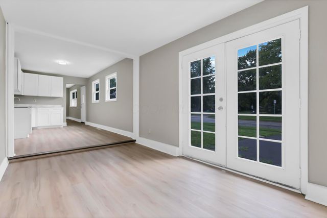 3595 Clearwater Drive, Columbus, OH 43232
