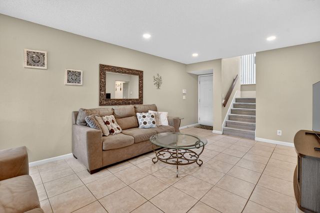 1061 NW 13th Street 2, Boca Raton, FL 33486
