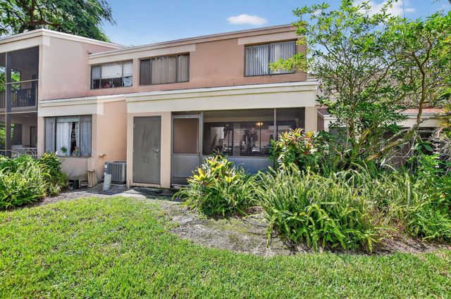 1061 NW 13th Street 2, Boca Raton, FL 33486
