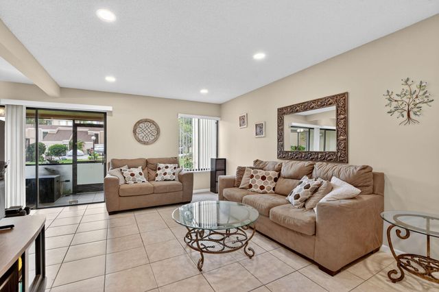 1061 NW 13th Street 2, Boca Raton, FL 33486