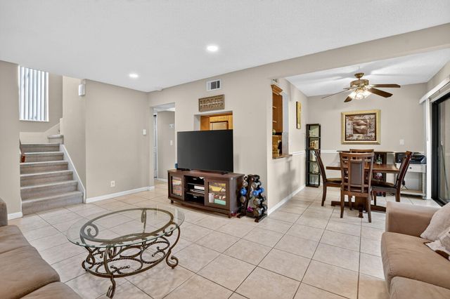 1061 NW 13th Street 2, Boca Raton, FL 33486