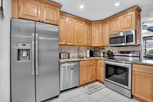 1061 NW 13th Street 2, Boca Raton, FL 33486