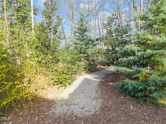 109 Rustic Wood Lane, Cary, NC 27518