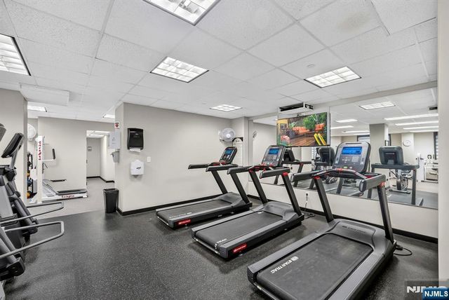326 Prospect Avenue 9J, Hackensack, NJ 07601