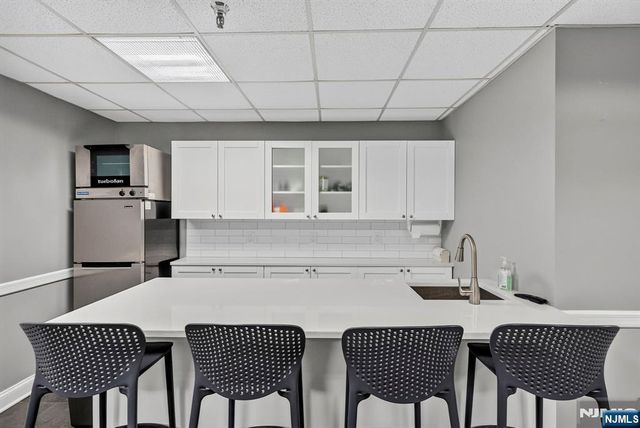 326 Prospect Avenue 9J, Hackensack, NJ 07601