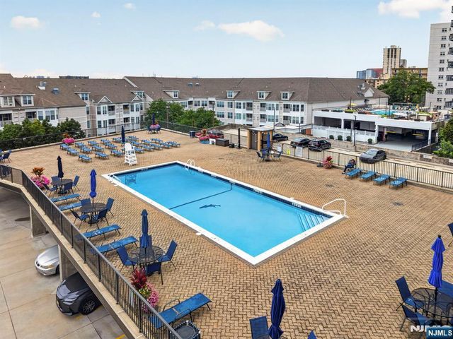 326 Prospect Avenue 9J, Hackensack, NJ 07601