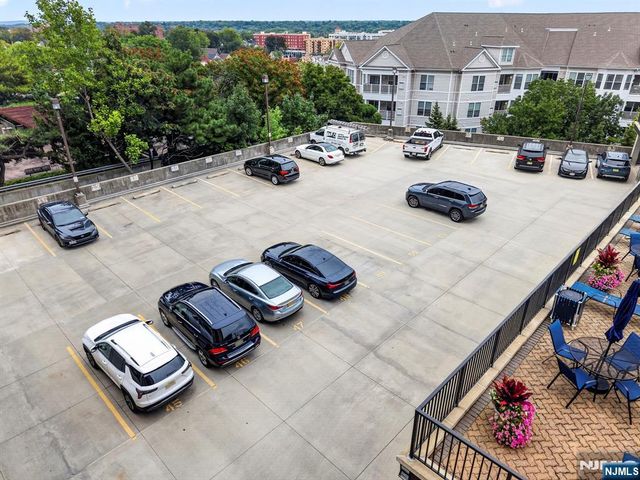 326 Prospect Avenue 9J, Hackensack, NJ 07601